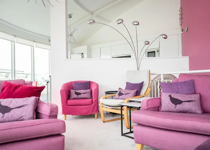 Finest Retreats - The Penthouse At 611 Westgate *