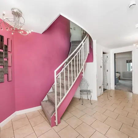 Finest Retreats - The Penthouse At 611 Westgate