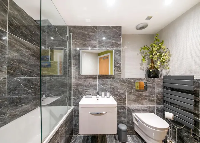 Finest Retreats - The Penthouse At 611 Westgate * Йорк